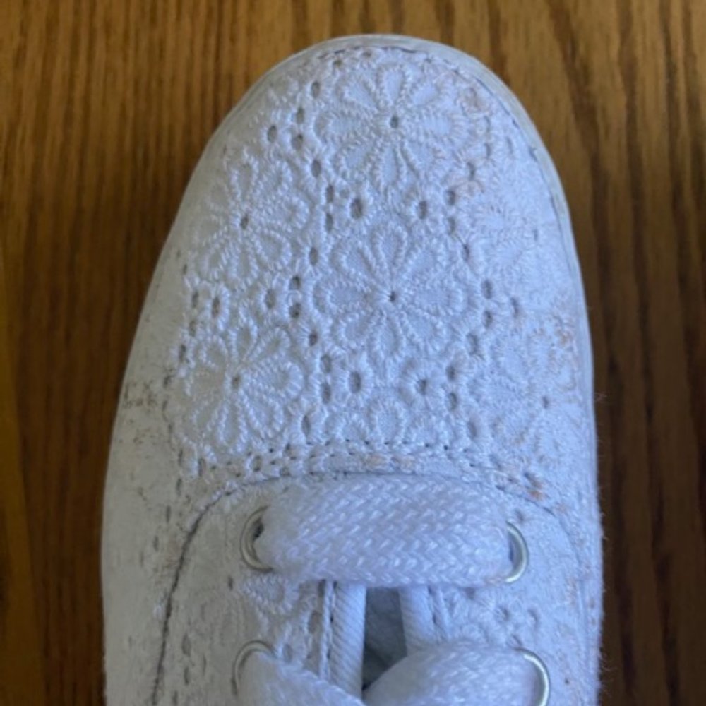 Keds women's eyelet triple sole shoes - Picture 7 of 16